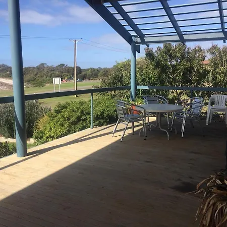 Emu Bay Lodge Exterior photo